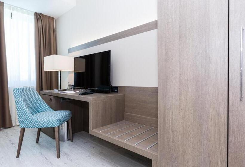 غرفة قياسية, Petrčane