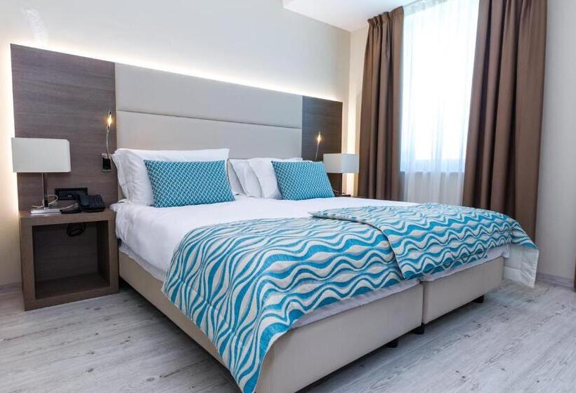 غرفة قياسية, Petrčane