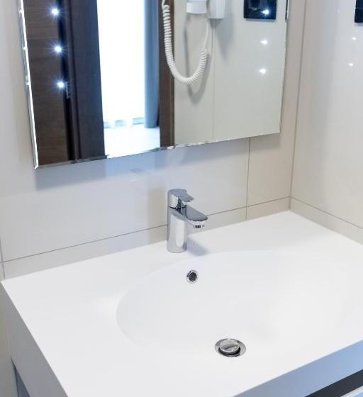 غرفة ديلوكس مزودة بشرفة, Petrčane