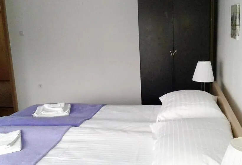 スタンダードルーム, Rooms Stella
