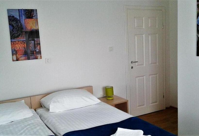 豪华房间, Rooms Stella