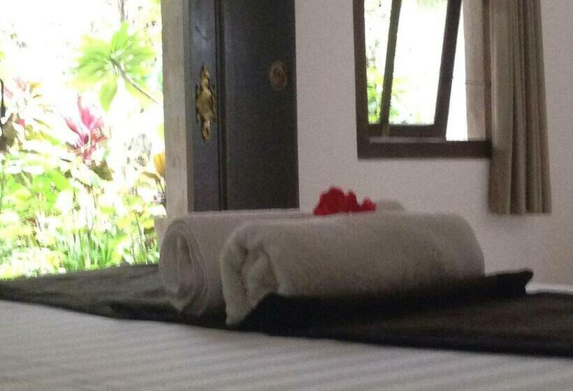 Номер Deluxe, Suastika Guest House Ubud
