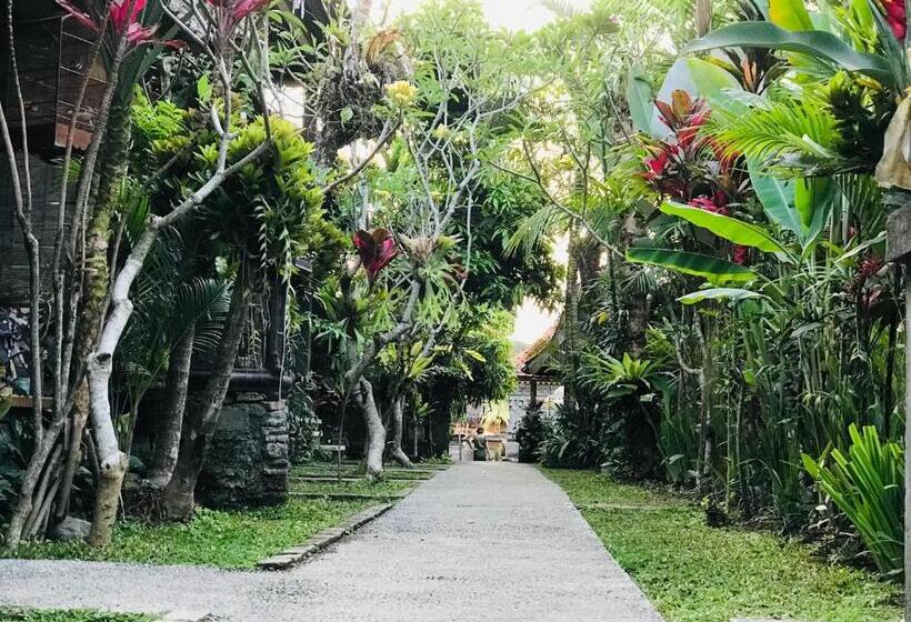 חדר דלוקס, Suastika Guest House Ubud