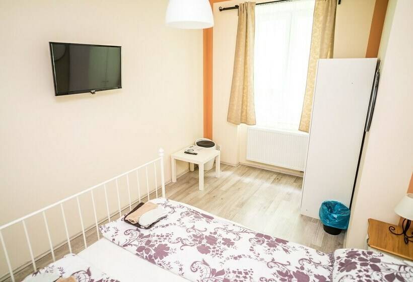 Quarto Estandar, Hostel Kings N  Queens
