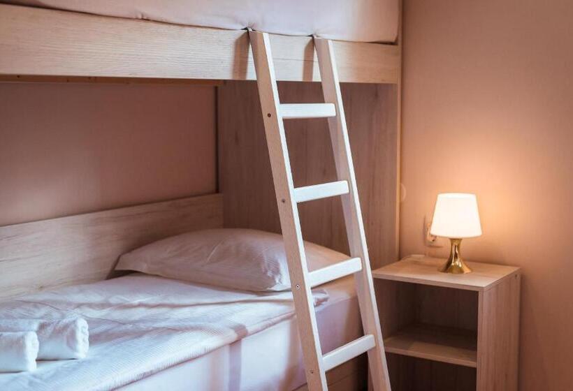 4인용 수피리어 룸, Boutique Hostel Livia