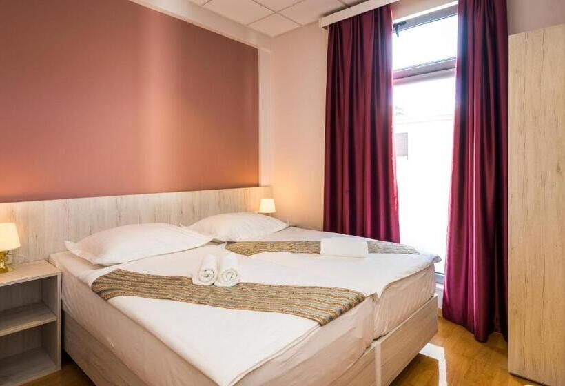 수피리어 룸, Boutique Hostel Livia