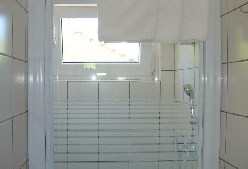 Номер Стандарт Совместная Ванная, Hostel Amfora