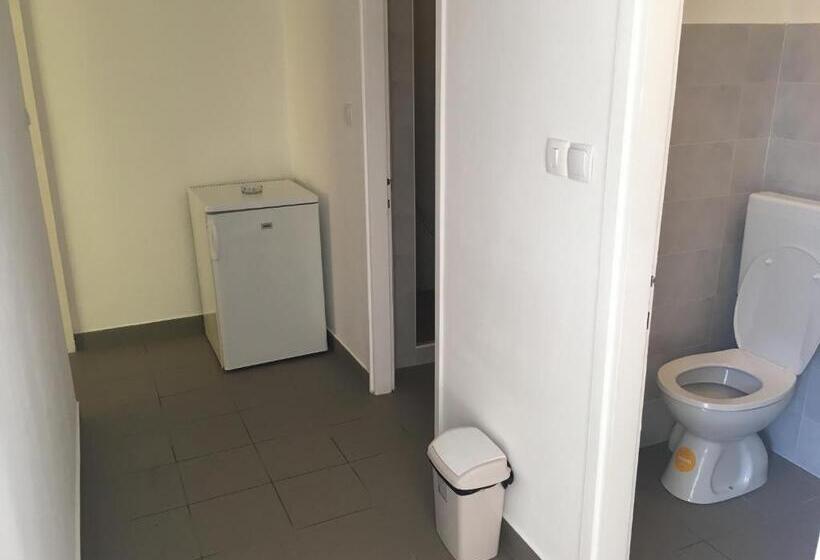 Четырехместный Номер Стандарт, Hostel Amfora