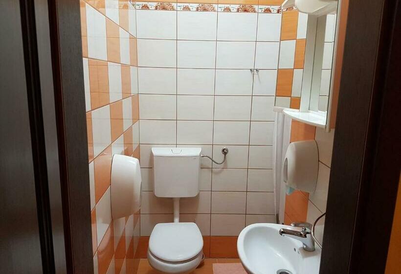 חדר סטנדרט, Hostel Kristal