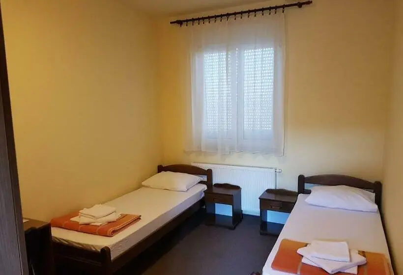 スタンダードルーム, Hostel Kristal