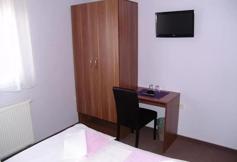 スタンダードシングルルーム, Hostel Kristal
