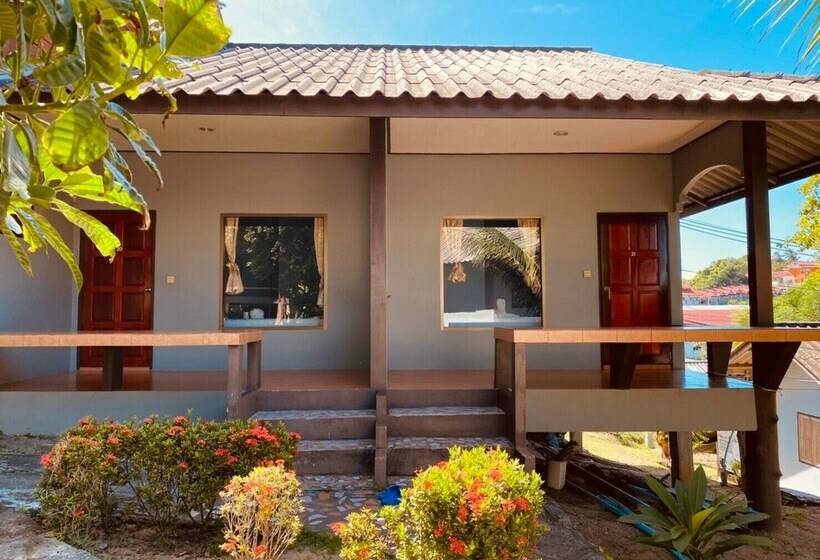 Семейное Бунгало, Phupha Bungalow Haad Rin