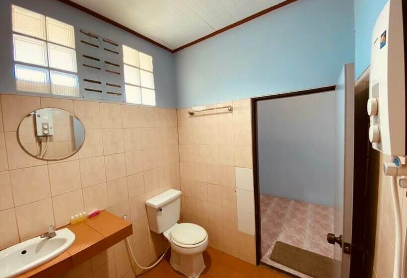 Семейное Бунгало, Phupha Bungalow Haad Rin