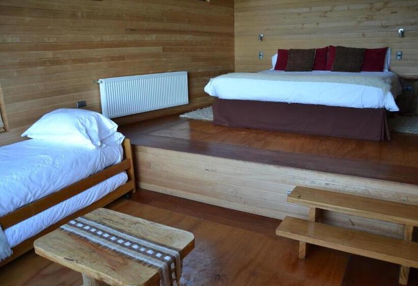 اتاق خانوادگی با چشم‌انداز دریا, Refugio Pullao