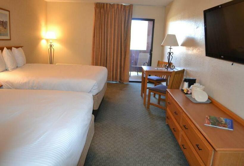 Quarto Estandar, The Lodge At Cliff Castle Casino