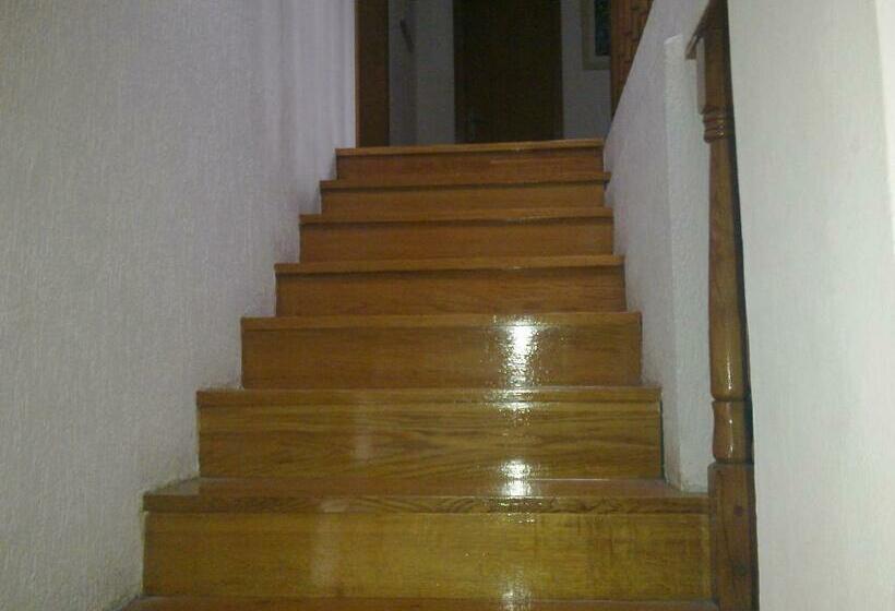 Четырехместный Номер Стандарт, Apartment & Rooms Miboti