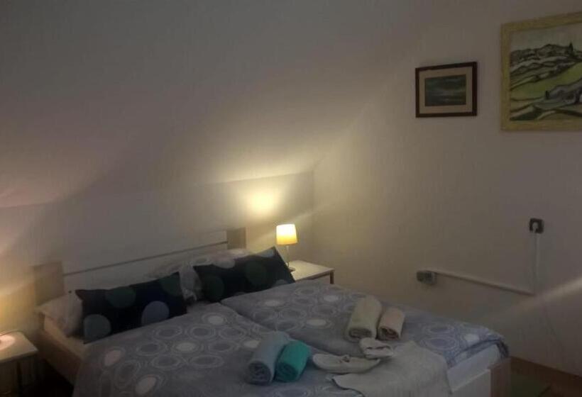 اتاق استاندارد چهار تخته, Apartment & Rooms Miboti