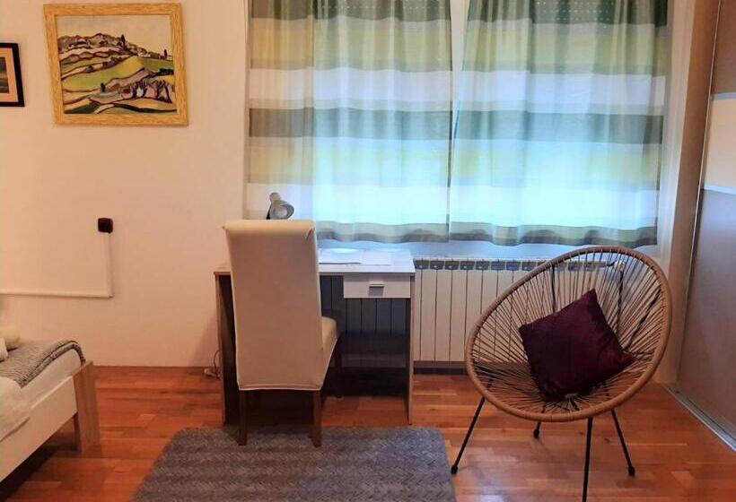 Четырехместный Номер Стандарт, Apartment & Rooms Miboti