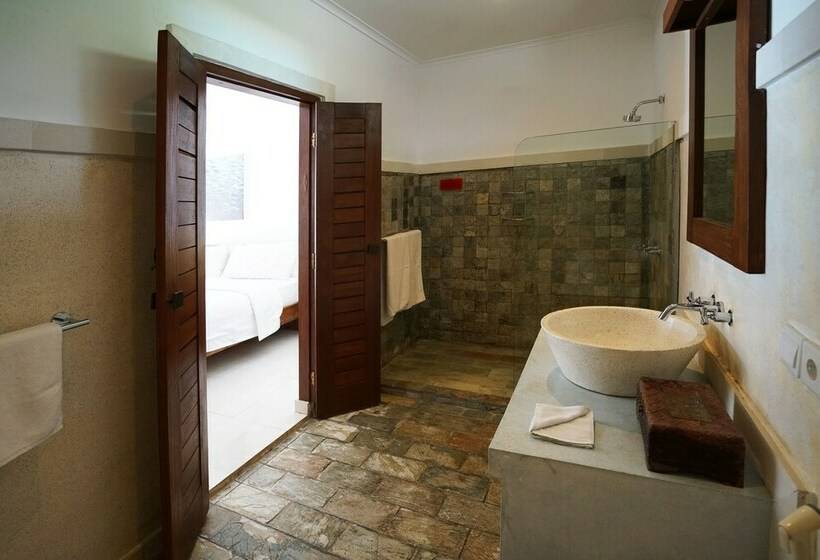 ویلا دلوکس 2 خوابه, Gili Luxury Villa