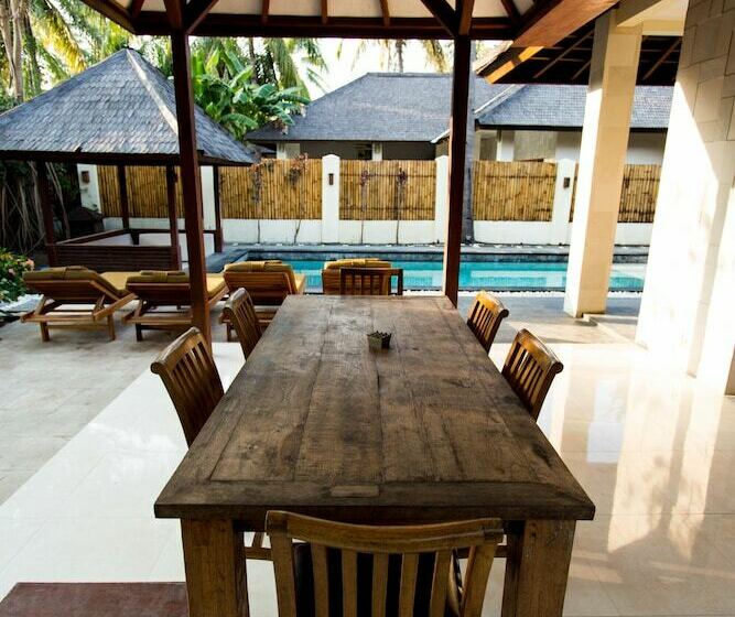 ویلا دلوکس 2 خوابه, Gili Luxury Villa