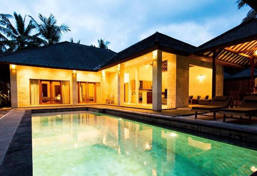 ویلا دلوکس 2 خوابه, Gili Luxury Villa