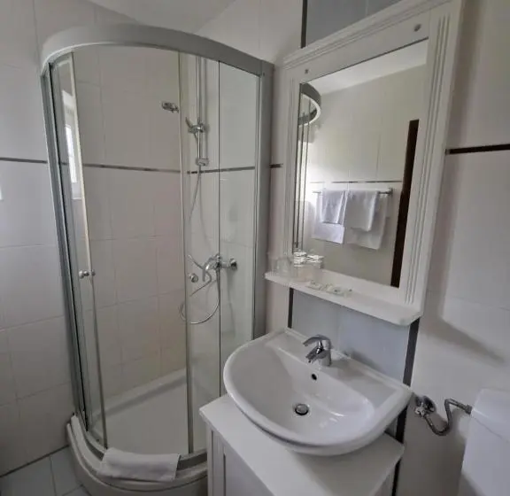 海の見えるコンフォートルーム, Guesthouse Barica