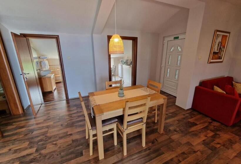 带2个卧室带海景的公寓, Guesthouse Barica