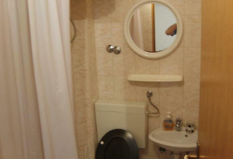 스탠다드 싱글 룸, Rooms Roso