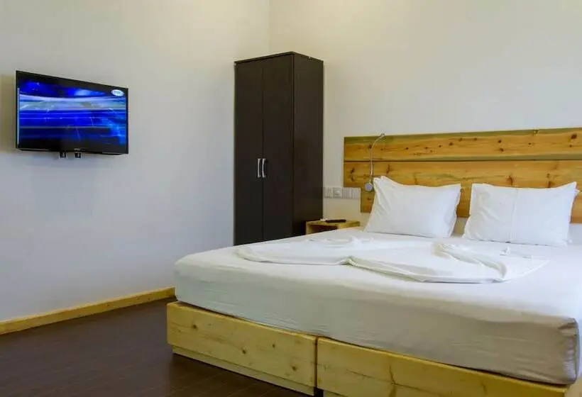 اتاق لوکس با چشمانداز دریا, Royal Pearl Inn