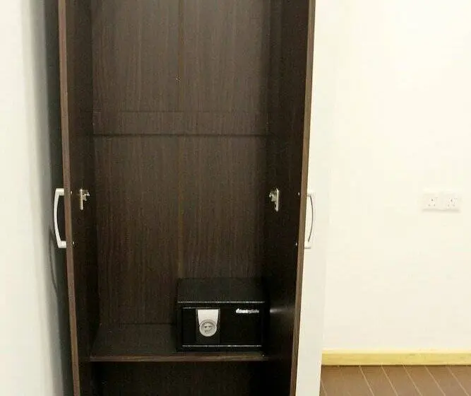 اتاق لوکس با چشمانداز دریا, Royal Pearl Inn