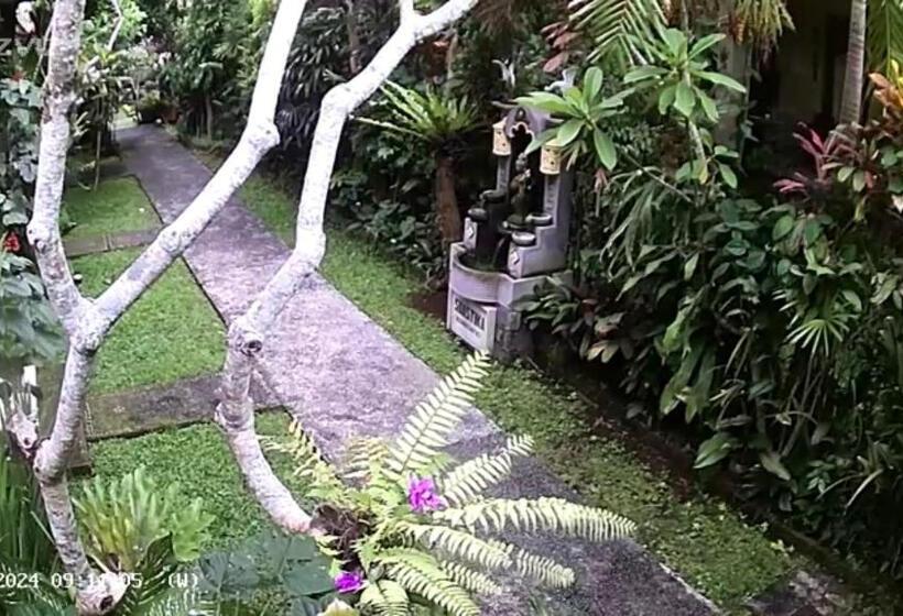 חדר סופריור, Suastika Guest House Ubud