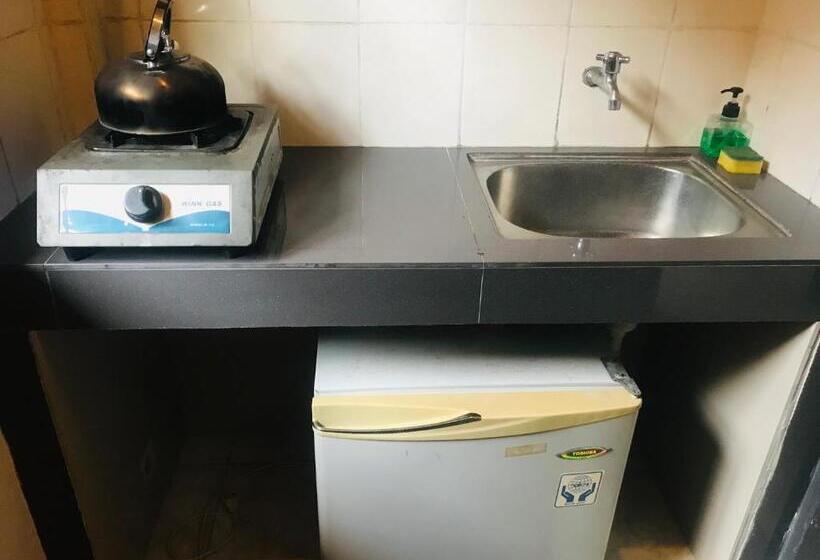 חדר דלוקס, Suastika Guest House Ubud