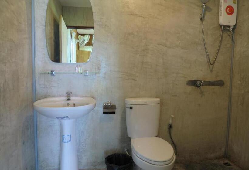 Superior bungalow with sea view, Bangbaobeach Resort
