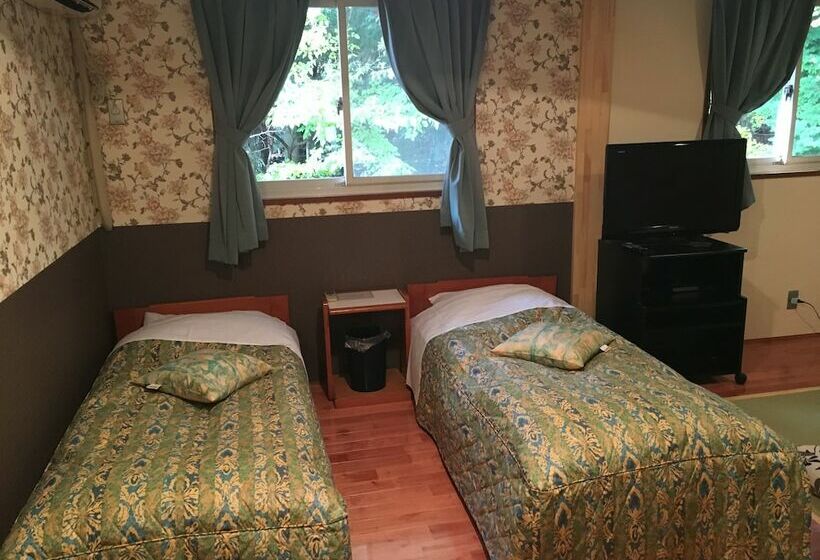 バス共有のスタンダードルーム, Friendly Inn People