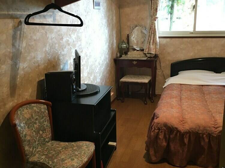 バス共有のスタンダードルーム, Friendly Inn People