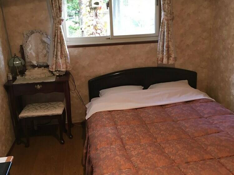Номер Стандарт Совместная Ванная, Friendly Inn People