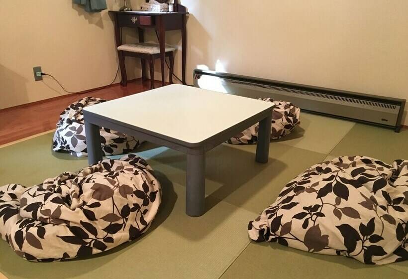 バス共有のスタンダードルーム, Friendly Inn People