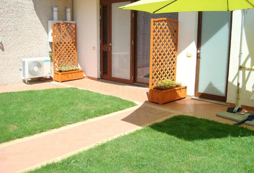 Бунгало Deluxe, Guest House Mare E Luna