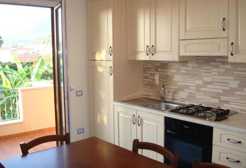 Дом 3 Спальни, Guest House Mare E Luna