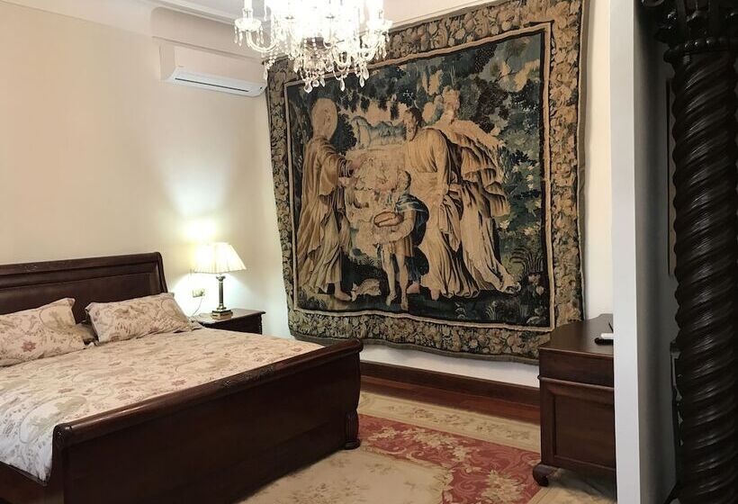Президентский Люкс, Casa Palacio Villazambra