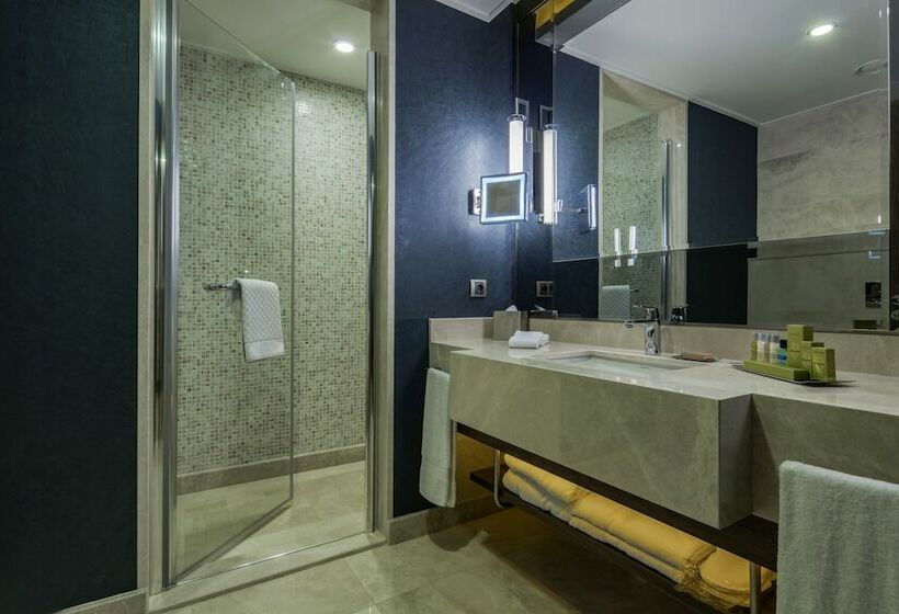 Quarto Familiar, Doubletree By Hilton Istanbul Topkapi