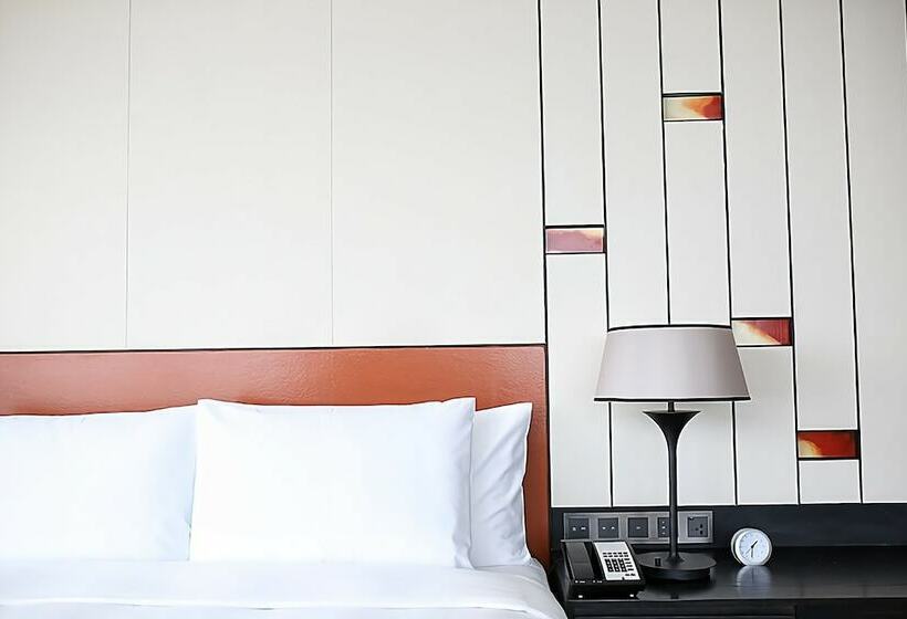 Номер Клуб, Grand Hyatt Changsha