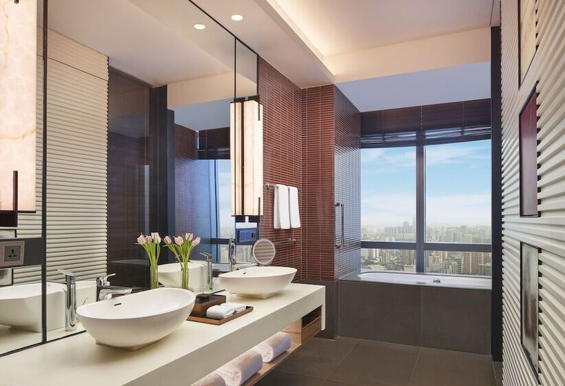 Номер Клуб, Grand Hyatt Changsha