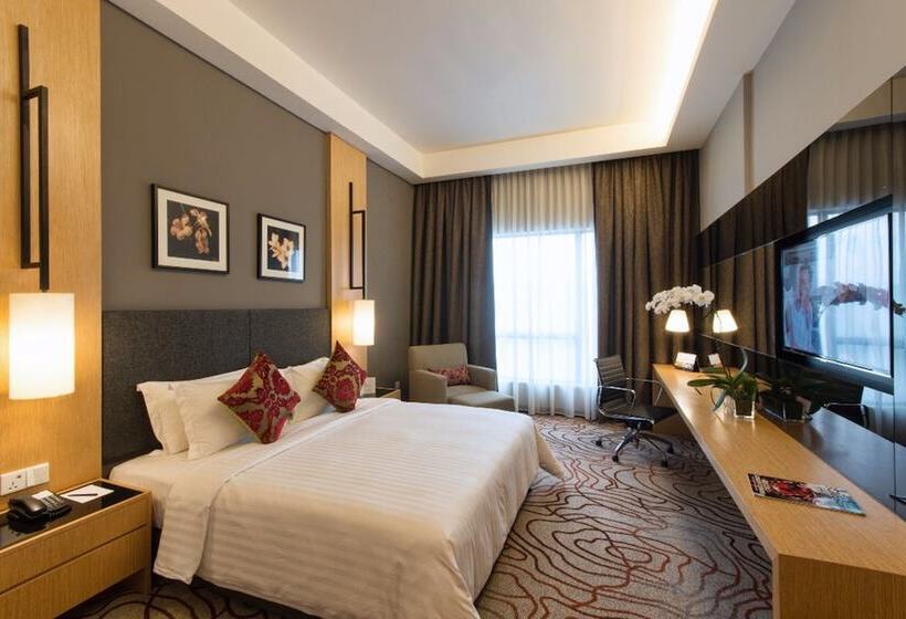 Номер Deluxe, Impiana Hotel Senai