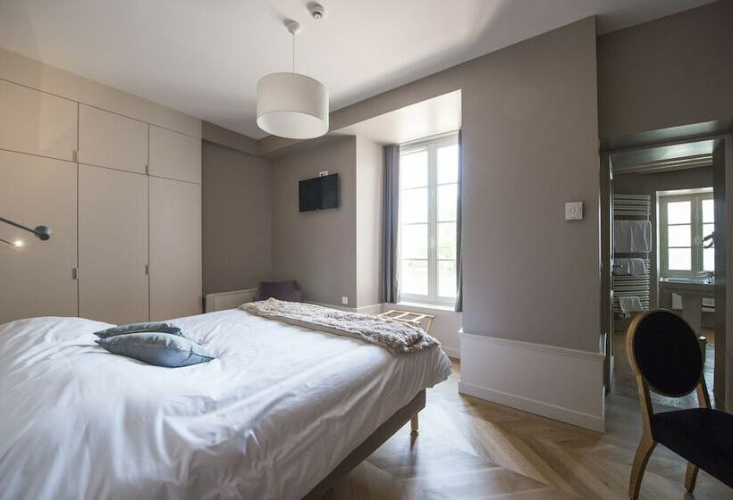 컴포트 룸, Château Du Bost   Teritoria