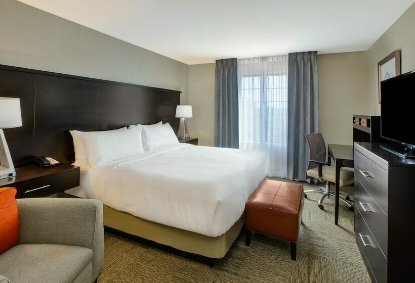 Люкс Адаптированный для Инвалидов, Staybridge Suites   Benton Harbor St. Joseph, An Ihg