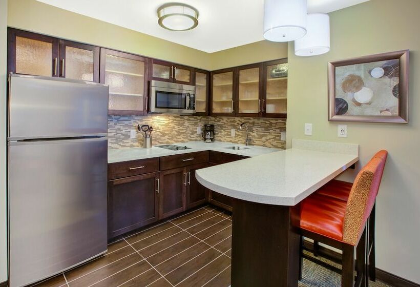 장애인을 위한 스위트, Staybridge Suites Benton Harbor St. Joseph, An Ihg
