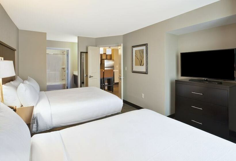 Люкс Адаптированный для Инвалидов, Staybridge Suites   Benton Harbor St. Joseph, An Ihg
