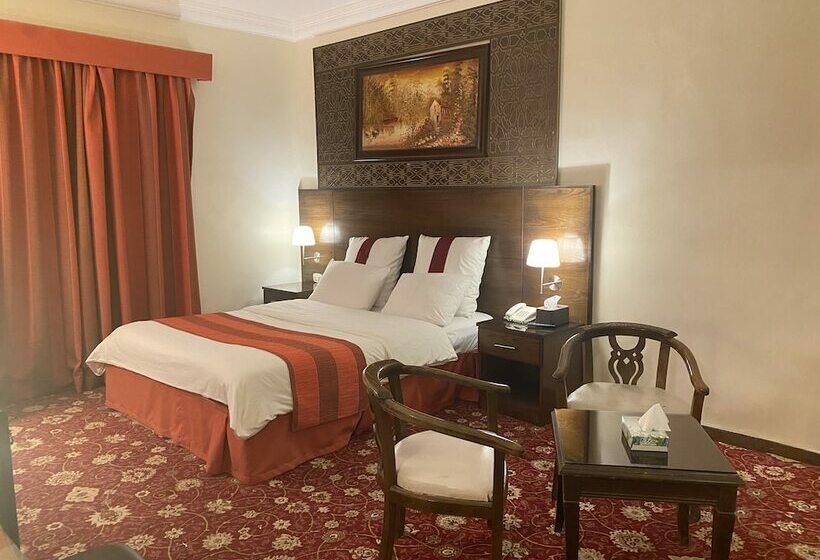 اتاق استاندارد, Petra By Night