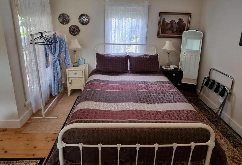 스탠다드 스튜디오 정원 전망, Shelton Lea